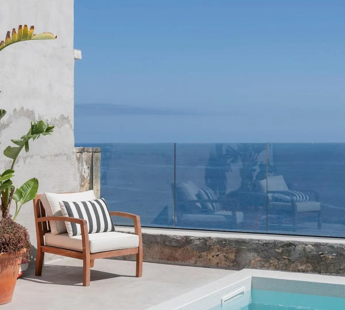 Villa The Boat House Sea Front And Private Pool Funchal  Portugal